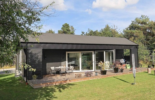 Ertebølle House | 7 person holiday home in Farsø