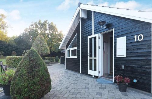 Trend House | 7 person holiday home in Løgstør-By Traum