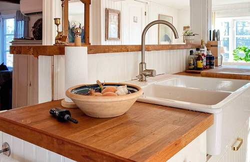 Hallabro House | 7 person holiday home in HALLABRO