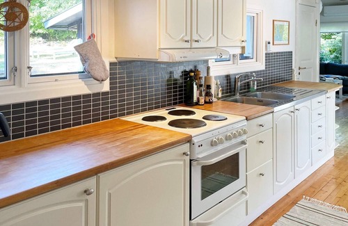 Garnanas House | 7 person holiday home in DRÄKNE-HOGBY