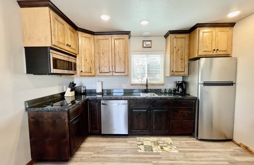 Moab South Valley House | #7 W/Garage, Balcony Close to Hiking Trails