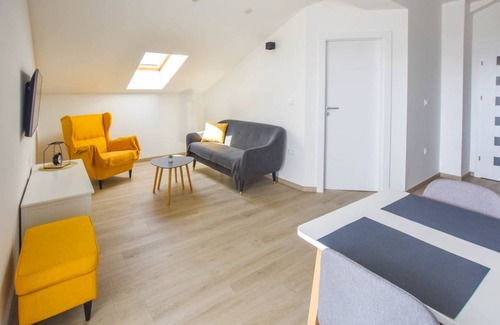 Sveti Filip i Jakov Apartment | 70 m² Apartment ∙ 2 bedrooms ∙ 4 guests