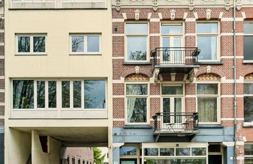 Weesperzijde Apartment | 70 m² Apartment ∙ 2 bedrooms ∙ 4 guests