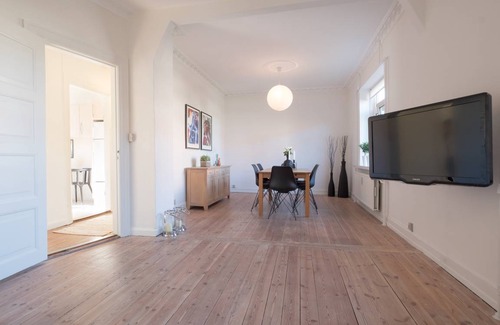 Aalborg Apartment | 70 m² Apartment ∙ 1 bedroom ∙ 2 guests