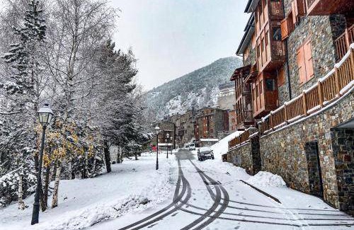 Soldeu Apartment | 70 m² Apartment ∙ 2 bedrooms ∙ 5 guests