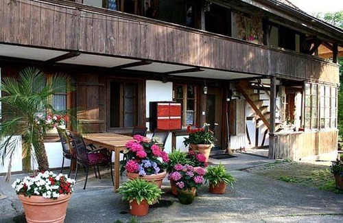 Uetendorf Apartment | 70 m² Apartment ∙ 2 bedrooms ∙ 4 guests
