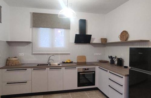 Benitses Apartment | 70 m² Apartment ∙ 2 bedrooms ∙ 4 guests