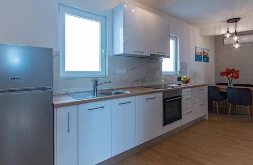 Krvavica Apartment | 70 m² Apartment ∙ 2 bedrooms ∙ 4 guests