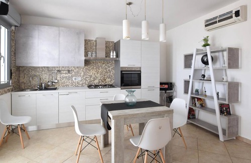 Assemini Apartment | 70 m² Apartment ∙ 2 bedrooms ∙ 5 guests