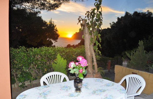 Sinarades Apartment | 70 m² Apartment ∙ 3 bedrooms ∙ 5 guests