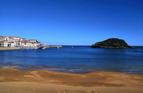 Lekeitio Apartment | 70 m² Apartment ∙ 3 bedrooms ∙ 4 guests
