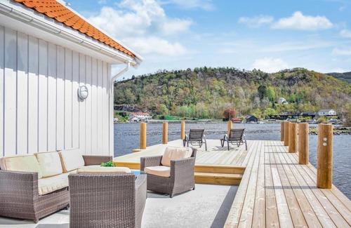 Skjoldastraumen House | 70 m² House ∙ 1 bedroom ∙ 2 guests