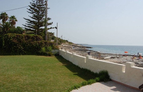 Fontane Bianche House | 70 m² House ∙ 2 bedrooms ∙ 4 guests