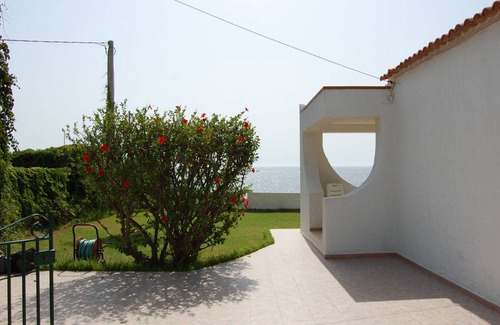 Fontane Bianche House | 70 m² House ∙ 2 bedrooms ∙ 4 guests