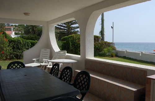 Fontane Bianche House | 70 m² House ∙ 2 bedrooms ∙ 4 guests