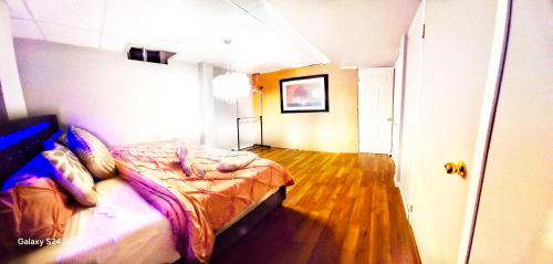 Richmond Hill House | 70 percent Off Luxurious Hot Tub,Sauna, 2000Sqft of Private