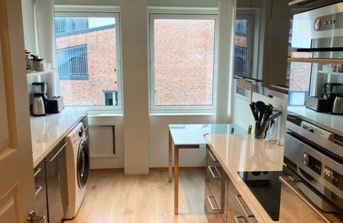 Bergen City Centre Apartment | 700 m to Aquerium 6th Floor with Elevator - Value!