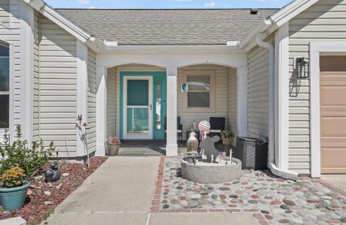 The Villages House | 704 Z2B VILLAGE OF RIO GRANDE by REMAX Premier