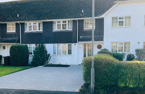 Rye House | 70s Inspired, 3-Bed Home in Rye with river views