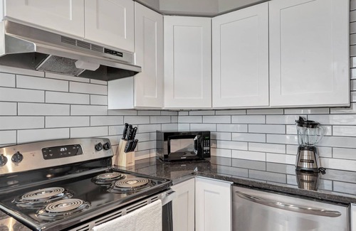 Soulard House | 713a - Settle in Historic Soulard!