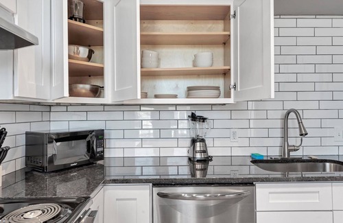 Soulard House | 713a - Settle in Historic Soulard!