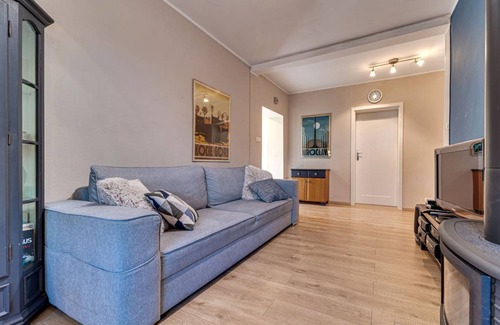 Krzyki Apartment | 72 m² Apartment ∙ 2 bedrooms ∙ 4 guests