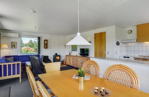 Skødshoved Strand House | 72 m² House ∙ 1 bedroom ∙ 6 guests
