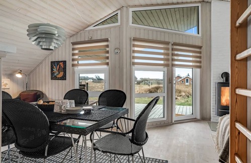 Trans House | 72 m² House ∙ 2 bedrooms ∙ 6 guests