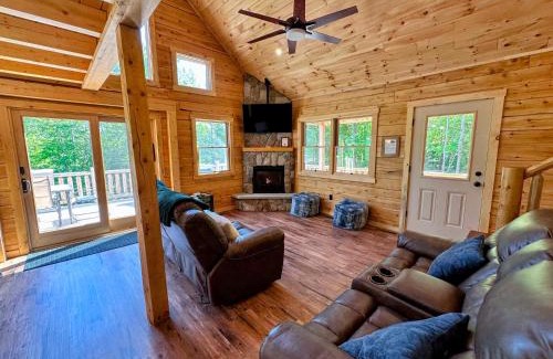 Bethlehem House | 73R 73R Brand new log home on quiet side