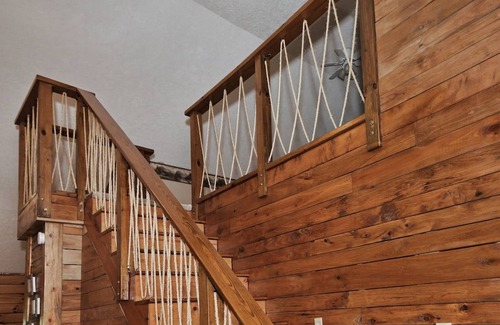 Rockbridge Cabin | 74 m² Cabin ∙ 2 bedrooms ∙ 4 guests