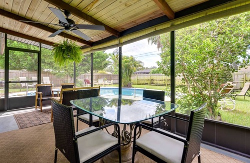 South Bradenton House | 74 m² House ∙ 2 bedrooms ∙ 4 guests