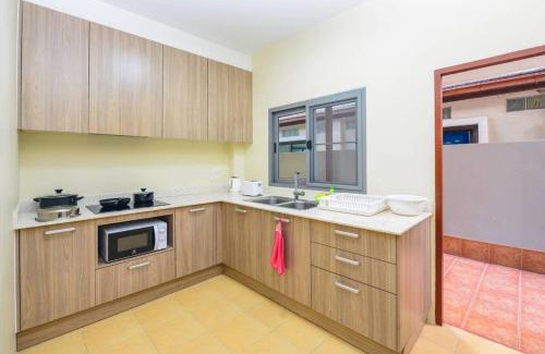 Nanai Road Villa | 74 Patong villa walk to Bangla Rd in 10min 3 room cozy modern style