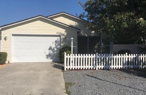 The Villages Villa | 748A Z2b VILLAGE OF DE LA VISTA by REMAX Premier