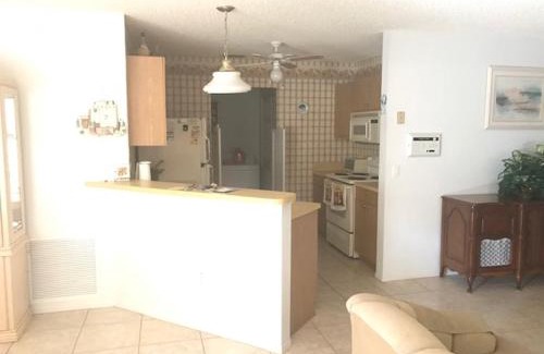 The Villages Villa | 748A Z2b VILLAGE OF DE LA VISTA by REMAX Premier