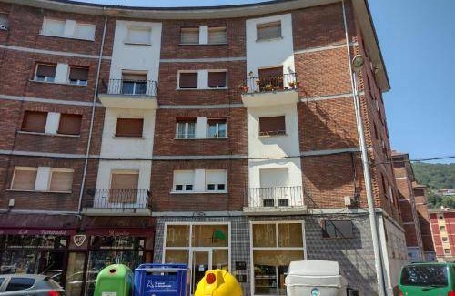 Mieres del Camino Apartment | 75 m² Apartment ∙ 3 bedrooms ∙ 6 guests