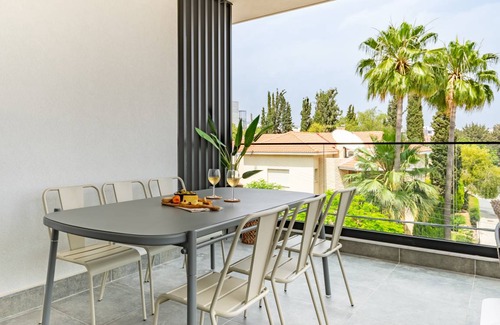 Agios Athanasios Apartment | 75 m² Apartment ∙ 3 bedrooms ∙ 6 guests