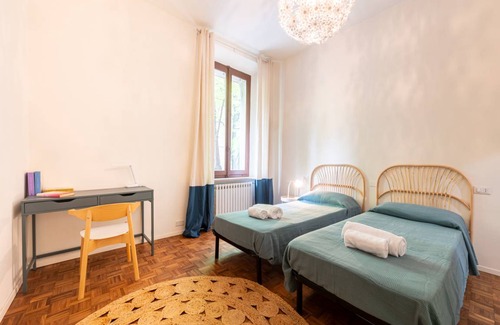 Oltretorrente Apartment | 75 m² Apartment ∙ 2 bedrooms ∙ 4 guests
