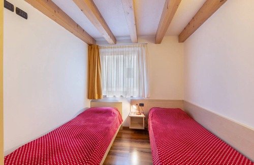 Tesero Apartment | 75 m² Apartment ∙ 2 bedrooms ∙ 5 guests