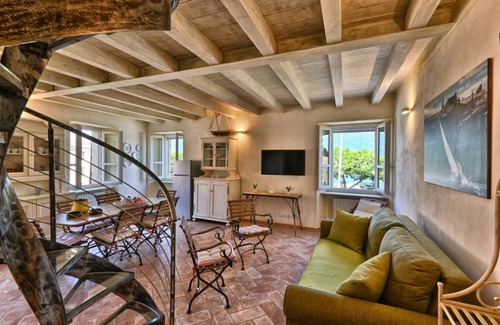 Bogliaco Apartment | 75 m² Apartment ∙ 2 bedrooms ∙ 5 guests