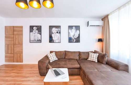 Bucharest City-Centre Apartment | 75 m² Apartment ∙ 3 bedrooms ∙ 5 guests