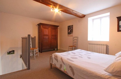 Montabard Cottage | 75 m² Cabin ∙ 2 bedrooms ∙ 5 guests