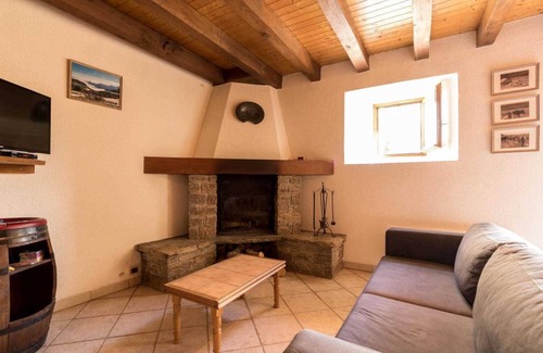 Jurvielle House | 75 m² Gîte ∙ 3 bedrooms ∙ 6 guests