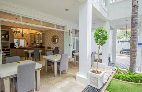 Windhoek Hotel | 75 m² Hotel ∙ 4 guests