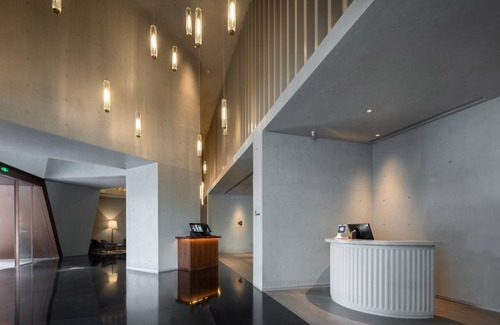 Zhengdong New Area Hotel | 75 m² Hotel ∙ 4 guests