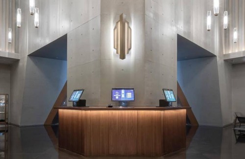 Zhengdong New Area Hotel | 75 m² Hotel ∙ 4 guests