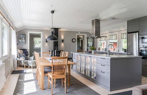 Karlstad Municipality House | 75 m² House ∙ 1 bedroom ∙ 6 guests