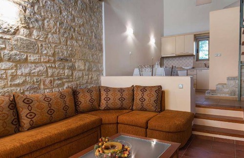 Kiparissia House | 75 m² House ∙ 2 bedrooms ∙ 6 guests