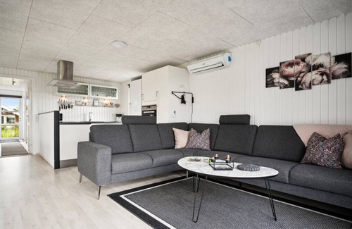 Flovt Strand House | 75 m² House ∙ 3 bedrooms ∙ 6 guests