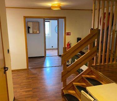 Hjelmeland Hotel | 75 m² Motel ∙ 4 bedrooms ∙ 5 guests