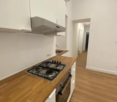 Vittorio Emanuele Apartment | 75 Pullecenella